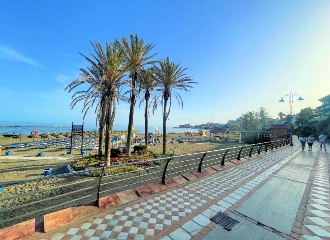 El Estudio De La Playa Benalbeach 317 Terraza Vistas Al Mar Benalmadena Bagian luar foto