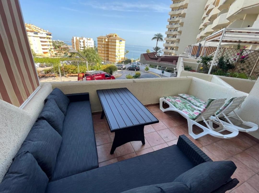 El Estudio De La Playa Benalbeach 317 Terraza Vistas Al Mar Benalmadena Bagian luar foto